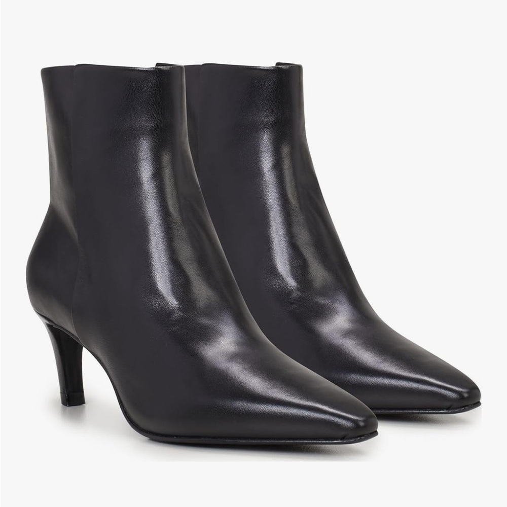 Vince Camuto Quinley Leather Ankle Boots